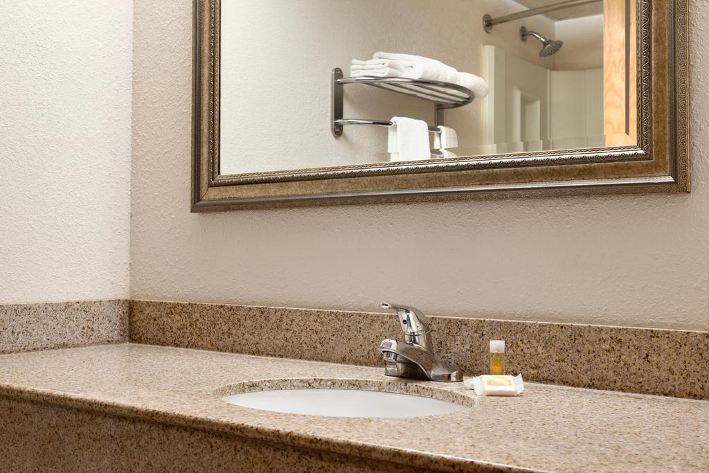 Days Inn Chillicothe Buitenkant foto